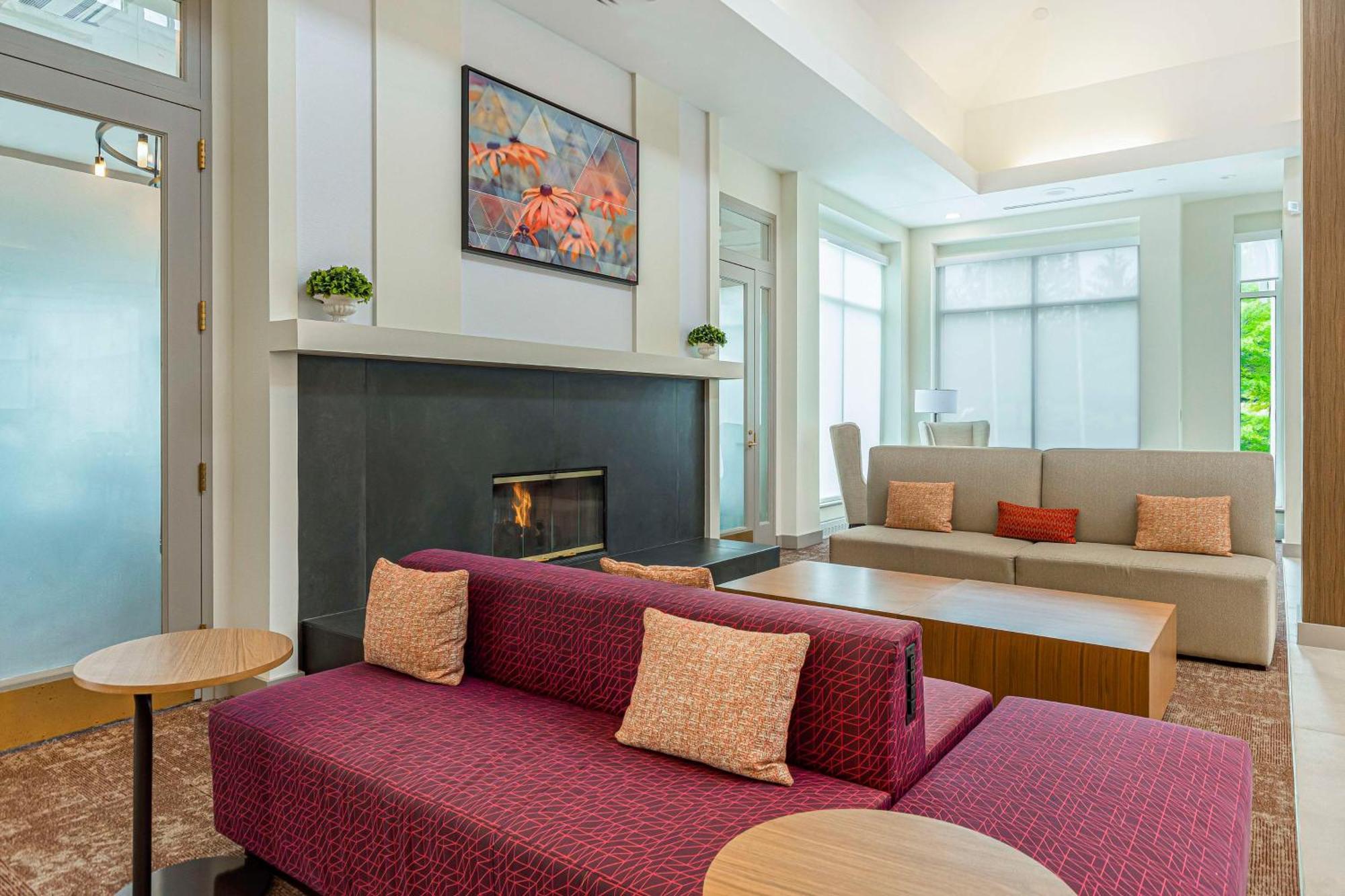 Hilton Garden Inn Danbury Exterior foto
